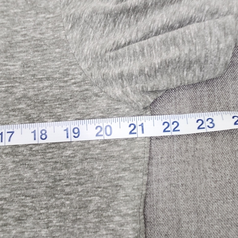 Disney Mickey Mouse Retro Style Spell Out Grey Tee Shirt.  Medium - Picture 6 of 6